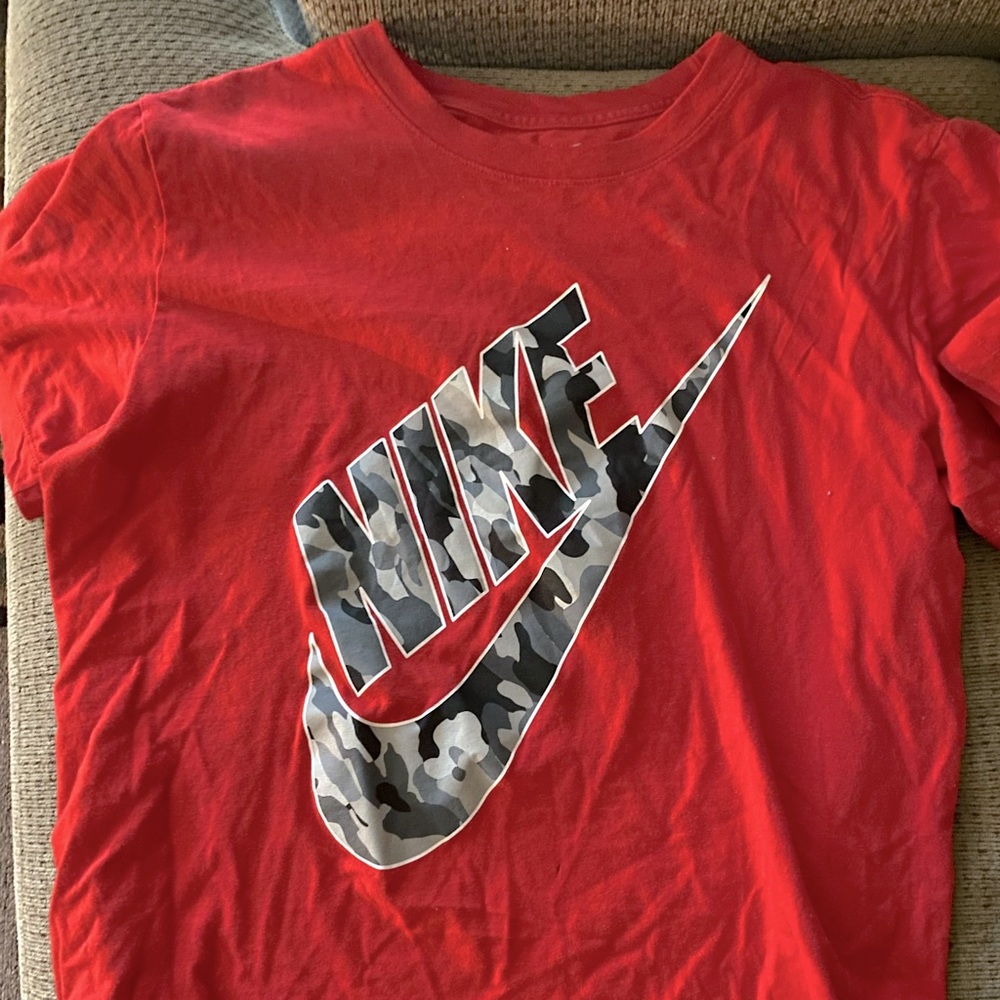 Nike t-shirt